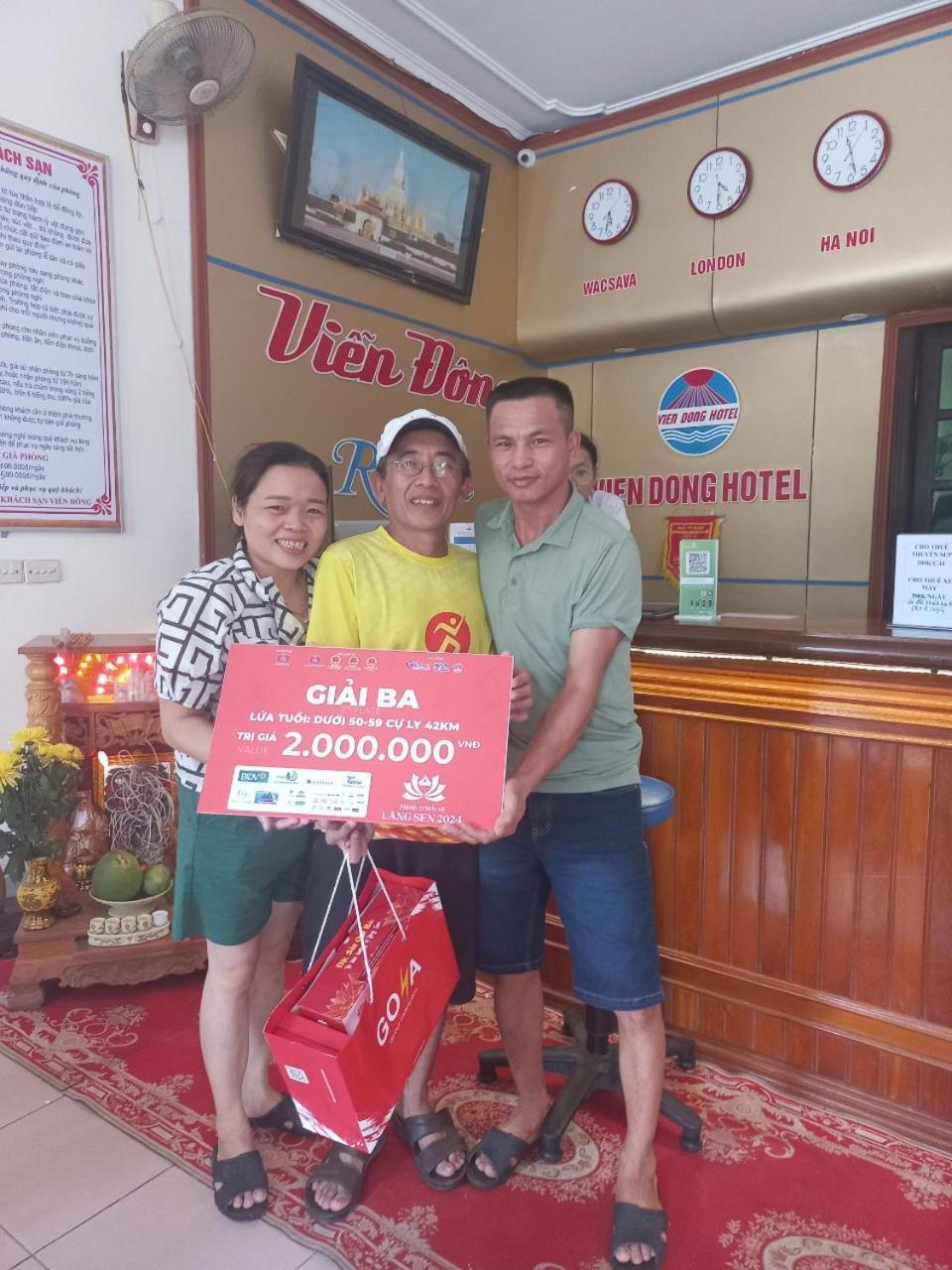 Khach San Vien Dong Hotel Cửa Lò Exterior foto