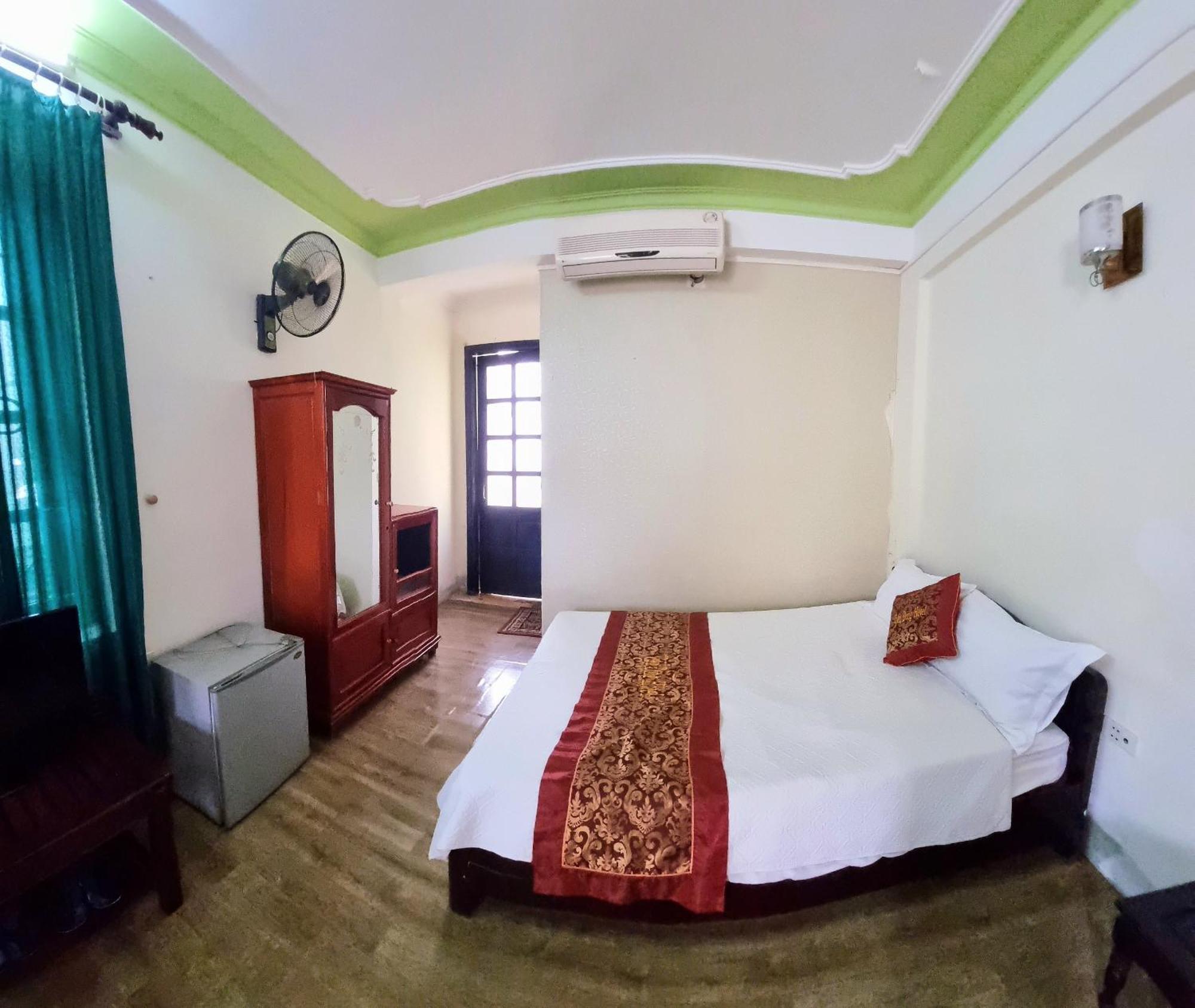 Khach San Vien Dong Hotel Cửa Lò Exterior foto